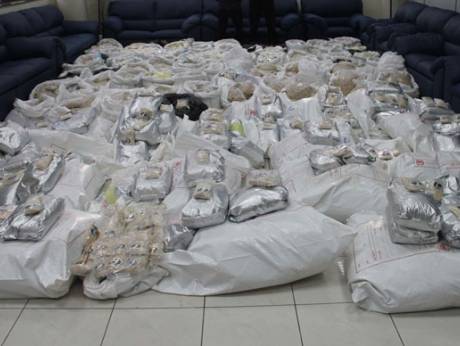 2millionnarcoticpillsseizedsmugglerarrestedinmakkah